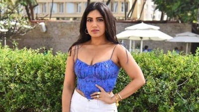 మాతో ఎంత అసహ్యంగా ప్రవర్తించావో గుర్తుందా? గౌరవం, సంస్కారం గురించి నువ్వు మాట్లాడుతున్నావా? హీరోయిన్ భూమికి టీచర్ కౌంటర్ మాతో ఎంత అసహ్యంగా ప్రవర్తించావో గుర్తుందా? గౌరవం, సంస్కారం గురించి నువ్వు మాట్లాడుతున్నావా? హీరోయిన్ భూమికి టీచర్ కౌంటర్
