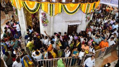 State govt orders audit of Siddhivinayak trust accounts (Bhushan Koyande/HT Photo) State govt orders audit of Siddhivinayak trust accounts (Bhushan Koyande/HT Photo)