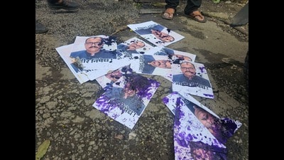 Thane, India - August -04, 2026: Congress state president Harshavardhan Sapkal referred to Deputy Chief Minister Sunetra Pawar as a “gungi gudiya,” triggering strong reactions from workers of the( Ajit Pawar camp) Nationalist Congress Party (NCP). NCP workers staged protests outside several thane Congress offices in response to the remark. ,in Thane ,in Mumbai, India, on, Tuesday, August -04, 2026. ( photo by Praful Gangurde / Hindustan Times ) Thane, India - August -04, 2026: Congress state president Harshavardhan Sapkal referred to Deputy Chief Minister Sunetra Pawar as a “gungi gudiya,” triggering strong reactions from workers of the( Ajit Pawar camp) Nationalist Congress Party (NCP). NCP workers staged protests outside several thane Congress offices in response to the remark. ,in Thane ,in Mumbai, India, on, Tuesday, August -04, 2026. ( photo by Praful Gangurde / Hindustan Times )