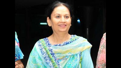 The Congress MLA demanded the probe and fixing of responsibility of officials answerable for the delay during the question hour on Day 2 of the monsoon session of the Punjab Vidhan Sabha. (HT File) The Congress MLA demanded the probe and fixing of responsibility of officials answerable for the delay during the question hour on Day 2 of the monsoon session of the Punjab Vidhan Sabha. (HT File)