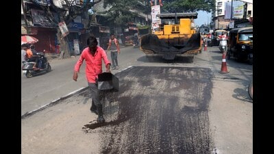The commissioner blamed poor coordination between the road, water supply and drainage departments for worsening situation. (FILE) The commissioner blamed poor coordination between the road, water supply and drainage departments for worsening situation. (FILE)