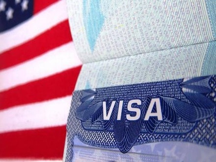 US-এ চাকরির স্বপ্ন শেষ হতে চলেছে ভারতীয়দের?