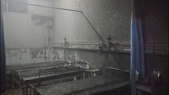 A fire broke out in the gynaecology ward of the mother and child department at the Jalandhar Civil Hospital on Tuesday morning (HT)