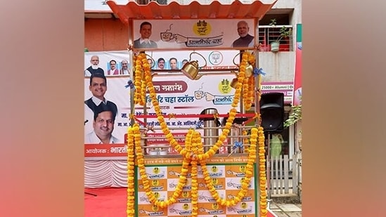 Conceived by former BJP OBC Morcha chief Narendra Gaonkar, the initiative gained momentum after the Covid-19 pandemic, with over 100 party workers being allotted stalls in prime locations such as south and central Mumbai. (ANI)