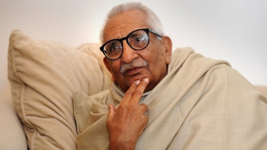Born on November 11, 1938, near Chandigarh, justice Liberhan began practising at the Punjab and Haryana high court in 1964.