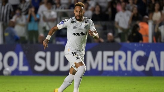 Neymar's contract with Brazil ends after this season.(AFP)