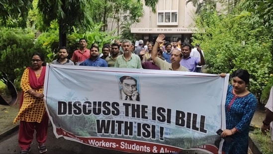 Faculty members, students and non-teaching staff held a protest march at ISI headquarters in Kolkata on Monday.