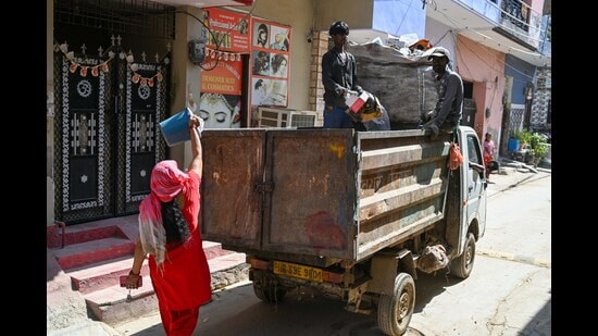 Officials said one agency has been blacklisted and another served a show cause notice. Several RWAs say waste collection remains irregular. (HT Archive)