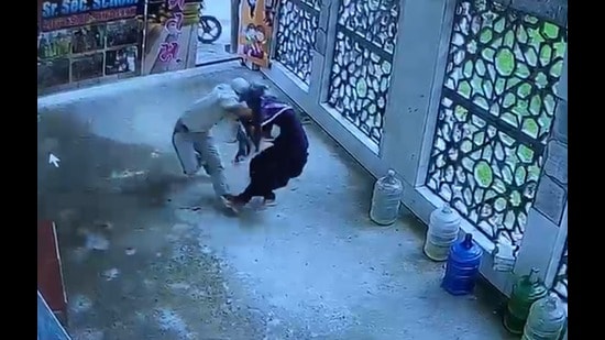 The accused allegedly deceived staff by claiming the victim’s husband had arrived. Investigators say CCTV indicates the attack was premeditated. (HT)