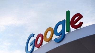 Google stock falls as Demis Hassabis steps down as DeepMind CEO, Jeff Dean exits. (REUTERS/Steve Marcus/File Photo) (REUTERS)