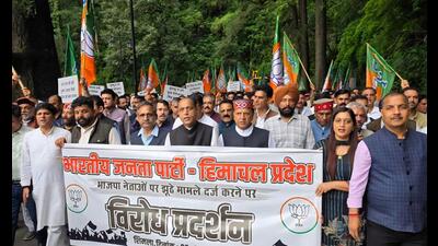 Himachal unit of BJP during protest in Shimla on Wednesday. (Deepak Sansta/HT) Himachal unit of BJP during protest in Shimla on Wednesday. (Deepak Sansta/HT)