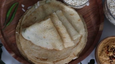 Singhara Flour Cheela Recipe (Freepik) Singhara Flour Cheela Recipe (Freepik)