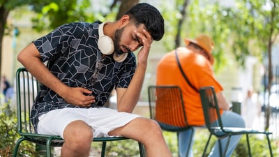 Going on vacation? Don't forget black prunes. A nutritionist says 5-6 before bed can help with bloating and travel constipation. (Freepik) Going on vacation? Don't forget black prunes. A nutritionist says 5-6 before bed can help with bloating and travel constipation. (Freepik)