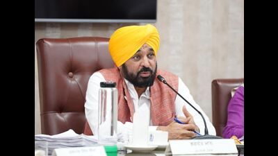 The Punjab chief minister affirmed that the state government was fully sensitive to the concerns of every section of society and committed to taking pro-people decisions. (HT) The Punjab chief minister affirmed that the state government was fully sensitive to the concerns of every section of society and committed to taking pro-people decisions. (HT)