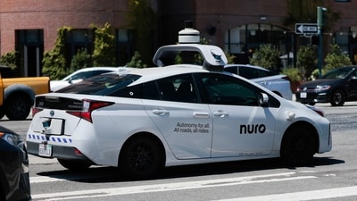 Uber shares fall 4.8% as the company plans to invest over $10 billion in robotaxis. (Photo by Heather Diehl / GETTY IMAGES NORTH AMERICA / Getty Images via AFP) (Getty Images via AFP)