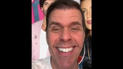 Perez Hilton update: Blogger taken from Miami home, loaded into ambulance after self-harm incident (theperezhilton/Instagram) Perez Hilton update: Blogger taken from Miami home, loaded into ambulance after self-harm incident (theperezhilton/Instagram)