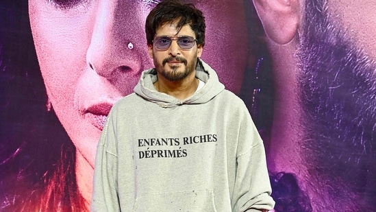 Jimmy Shergill talks about is fight for less working hours for workers on film sets.