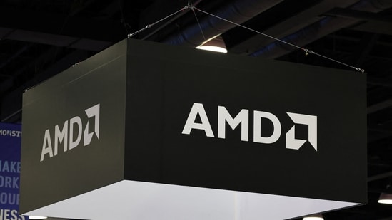 AMD stock falls after earnings beat estimates as investors seek stronger AI growth. (REUTERS/Chris Helgren)