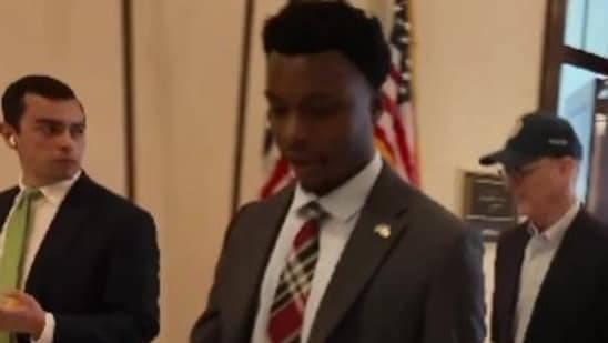 McConnell's aide Terry Carmack avoids reporter questions on Senator's health status