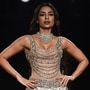 Sobhita Dhulipala: కమ్యూనిజం గెలుస్తుందంటూ శోభిత షాకింగ్ కామెంట్స్.. అక్కినేని ఆస్తులు పంచేస్తారా అంటూ ట్రోల్స్
