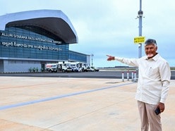 విశాఖ ఎకనామిక్ రీజియన్‌తో  <span class='webrupee'>₹</span>9.3 లక్షల కోట్ల పెట్టుబడుల లక్ష్యం: సీఎం చంద్రబాబు మాస్టర్ ప్లాన్