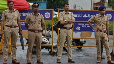 A 74-year-old retired doctor from Mumbai was allegedly duped after cyber fraudsters posing as ATS and NIA officers placed her under a 15-day "digital arrest". (Representational image/ HT File)