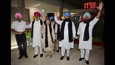 Leader of Opposition Partap Singh Bajwa, along with other Congress MLAs, protesting against the Punjab government in Chandigarh on Thursday. (Ravi Kumar/HT) Leader of Opposition Partap Singh Bajwa, along with other Congress MLAs, protesting against the Punjab government in Chandigarh on Thursday. (Ravi Kumar/HT)