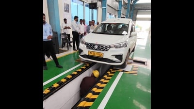 The facility, which became operational on Wednesday, is part of the Union Ministry of Road Transport and Highways’ mandate to replace manual vehicle fitness inspections with automated testing. (MAHENDRA KOLHE/HT PHOTO) The facility, which became operational on Wednesday, is part of the Union Ministry of Road Transport and Highways’ mandate to replace manual vehicle fitness inspections with automated testing. (MAHENDRA KOLHE/HT PHOTO)