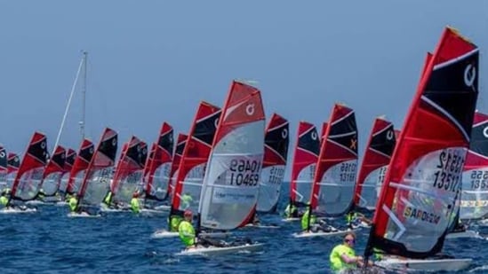 Zahaan Hemrajani Finishes Among World's Top 8 at O'pen Skiff World Championship
