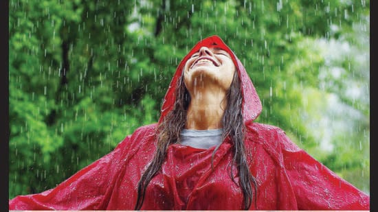 Yes, the rain brings humidity and waterlogging, but it also makes the city greener and more alive. (SHUTTERSTOCK)