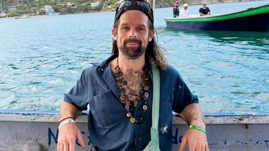 Joe Felz died at the age of 40, and fans have sparked conspiracy theories online.