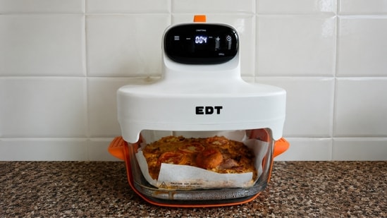 EDT Luma in the Origin Orange colourway looks like it has stepped straight out of a science fiction film.