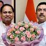 বুধবার মুখ্যমন্ত্রী শুভেন্দু অধিকারীর সঙ্গে বৈঠকের পর ফেসবুকে ছবি পোস্ট করেন হুমায়ুন কবীর। 
