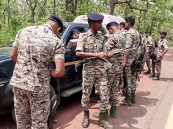 বৃহস্পতিবার পুরুলিয়ার বান্দোয়ান থানার ঝাড়খণ্ড সংলগ্ন এলাকায় যৌথ অভিযান শুরু হয়।  (প্রতীকী ছবি)