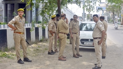During the investigation, the children corroborated the details seen in the video, stating that they were frequently served poor-quality food. (Representative Image (Photo by Sakib Ali/HT))