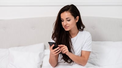 Avoid phone for the first 15 minutes of your day. (Picture credit: Freepik) Avoid phone for the first 15 minutes of your day. (Picture credit: Freepik)