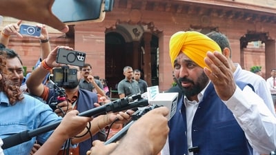 CM Mann (Naveen Sharma) CM Mann (Naveen Sharma)