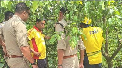 Afzal, a 49-year-old contractor, was travelling to Pauri with his family in a Bolero jeep when the accident took place near the Kundadhar–Sabdarkhal area.
