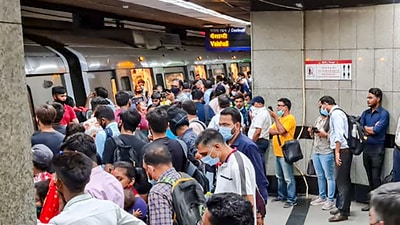 Delhi Metro to step up security checks from Aug 9 ahead of Independence Day. (HT file)