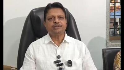 Shiv Sena councillor Ramesh Mhatre. Shiv Sena councillor Ramesh Mhatre.