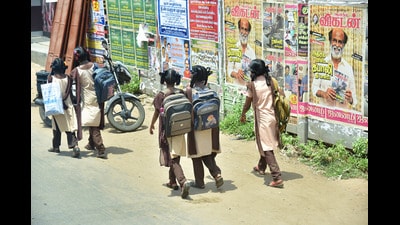 The long march to educational equality: girls going to school in Tamil Nadu, (Shutterstock) The long march to educational equality: girls going to school in Tamil Nadu, (Shutterstock)
