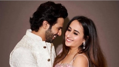 Varun Dhawan and wife Natasha Dalal recently moved to a new location in Juhu. Varun Dhawan and wife Natasha Dalal recently moved to a new location in Juhu.