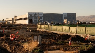 The Amazon data center under construction in Gilroy, Calif. The Amazon data center under construction in Gilroy, Calif.
