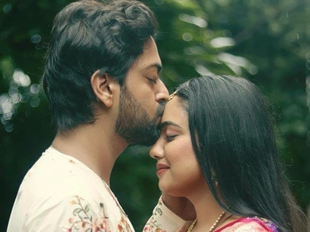 ইলিশ মাছের মাথা দিয়ে কচুশাক থেকে মাটন,পোলাও— অনুভব-অনুষ্কার বাগদানে জিভে জল আনা বাঙালি মেনু