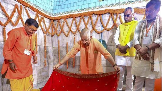 CM Yogi Adityanath in Ambedkar Nagar for the launch of foundation laying of 194 projects worth over ₹706 crore. (PTI)