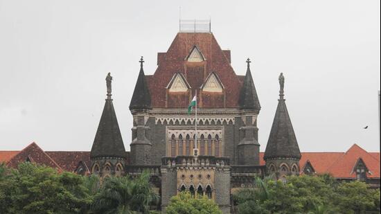 Criticising the state government, the court said, “We are shocked to see serious incongruity in admitting students in government and aided medical colleges.” (HT Photo)