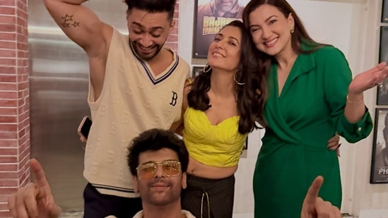 Gauahar Khan shares photo with ex Kushal Tandon and husband Zaid Darbar.
