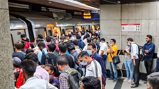 Delhi Metro to step up security checks from Aug 9 ahead of Independence Day. (HT file)