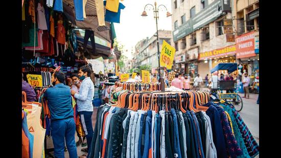 The court’s direction covers the stretch between Karol Bagh Police Station and the Karol Bagh Metro Station.
