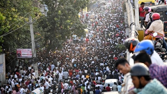 NEET-UG candidates gather at Bapu Pariksha Bhawan after appearing for the re-NEET UG 2026 exam, in Patna, on June 21
